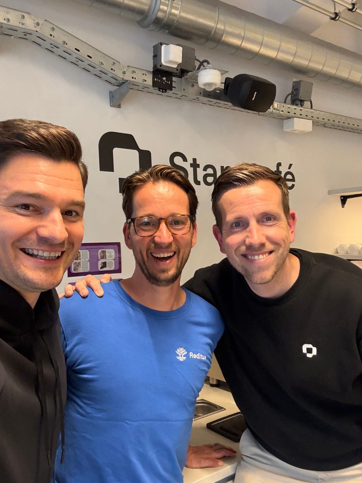 AI Growth Summit Amsterdam 2026 — meetup photo 16
