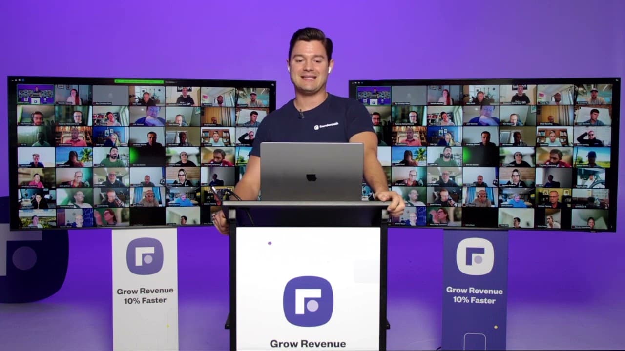 SaaS Underdogs: 9 Founders Crushing their Well-Funded Competitors