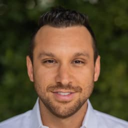 Stephen London Headshot