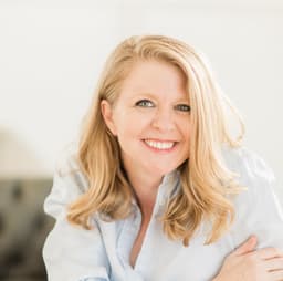 Marnie Robbins